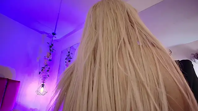 Snapshot of Kiaraa88 chatting on November 2025 12:09:02 PM Kiaraa88 online show from November 2025 12:09:02 PM