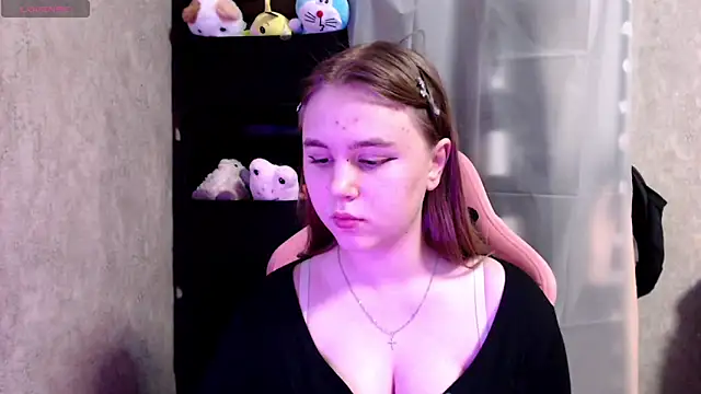 Lucille Lighter online show from October 2025 02:39:01 PM