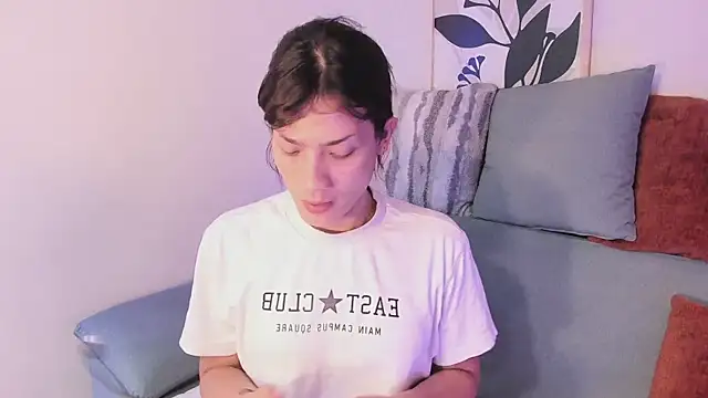 KassMonroe online show from April 2026 08:21:01 PM