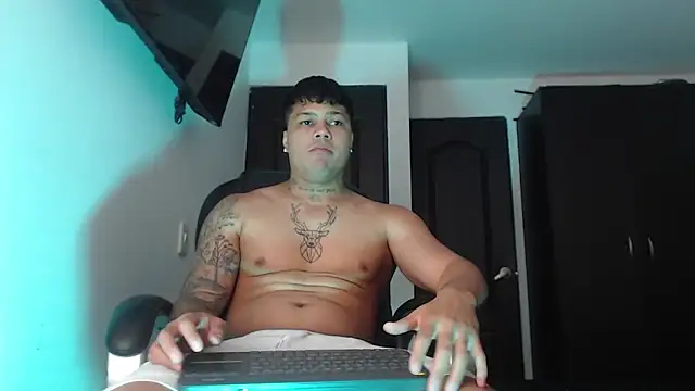 Boyhot 00 online show from October 2025 08:20:02 PM