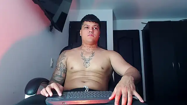 Boyhot 00 online show from October 2025 07:26:02 PM