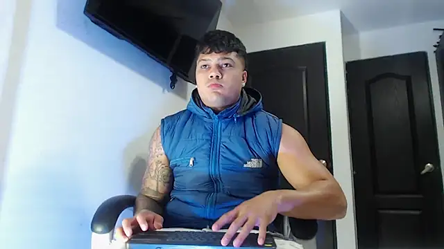 Boyhot 00 online show from October 2025 12:13:01 AM
