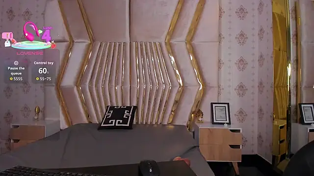 Barbbara sweett online show from November 2025 07:36:02 PM