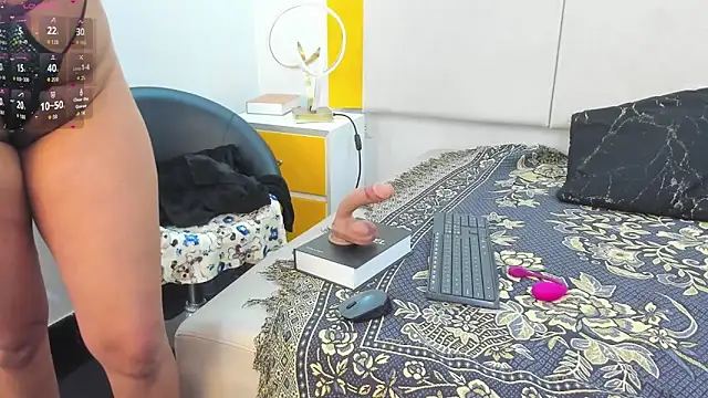 Barbbara sweett online show from June 2026 02:48:02 PM