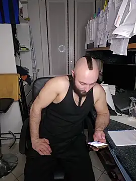 BeppeRagnar online show from April 2026 11:06:02 AM