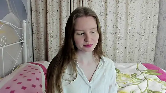 SunRinglein online show from March 2026 07:58:02 PM