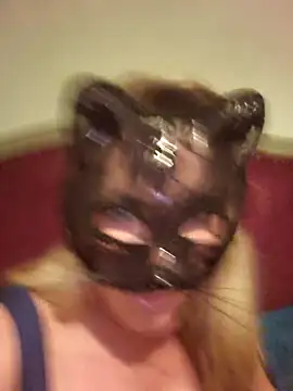 Snapshot of Libertine6259 chatting on May 2026 06:17:01 PM Libertine6259 online show from May 2026 06:17:01 PM