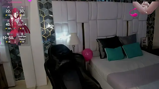 Snapshot of emily_parks666 chatting on November 2025 08:08:01 PM emily parks666 online show from November 2025 08:08:01 PM