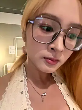 yuki july online show from October 2025 10:45:01 AM