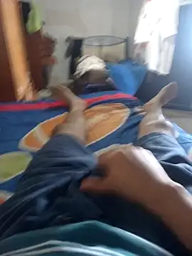 Latinokev online show from October 2025 07:21:01 PM