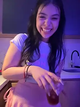 majo gallego online show from October 2025 03:19:02 AM