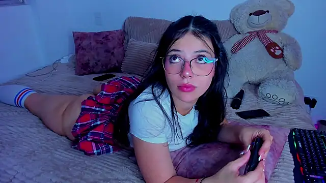 majo gallego online show from November 2025 12:44:01 AM