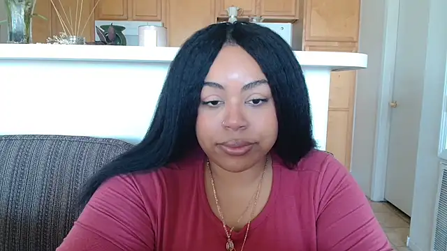 Snapshot of KalaniRose chatting on October 2025 08:18:01 PM KalaniRose online show from October 2025 08:18:01 PM