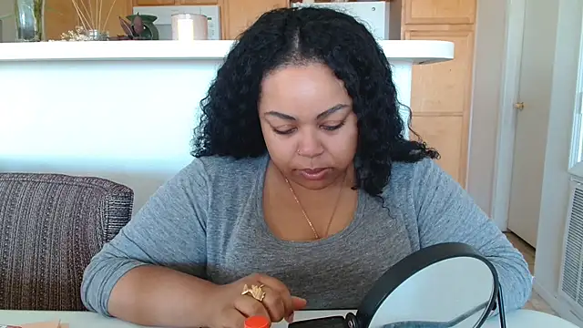 Snapshot of KalaniRose chatting on October 2025 07:22:02 PM KalaniRose online show from October 2025 07:22:02 PM