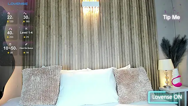 Snapshot of VanneCamiel chatting on November 2025 12:10:02 PM VanneCamiel online show from November 2025 12:10:02 PM