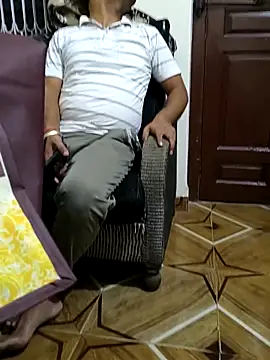 Snapshot of Yogesh_89 chatting on October 2025 02:07:01 PM Yogesh 89 online show from October 2025 02:07:01 PM