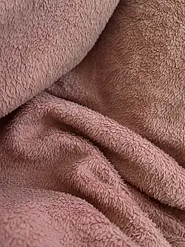 Snapshot of Yogesh_89 chatting on December 2025 09:43:01 AM Yogesh 89 online show from December 2025 09:43:01 AM