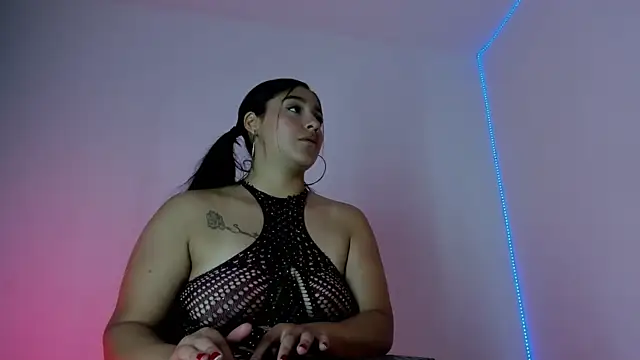 Catalina  bustos online show from October 2025 02:02:01 AM
