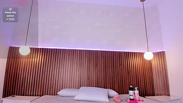 Foxy Kylie online show from February 2026 07:47:01 PM