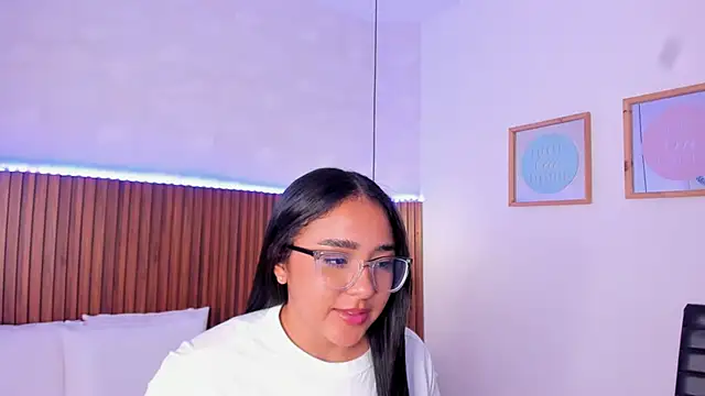 Foxy Kylie online show from October 2025 08:21:02 PM