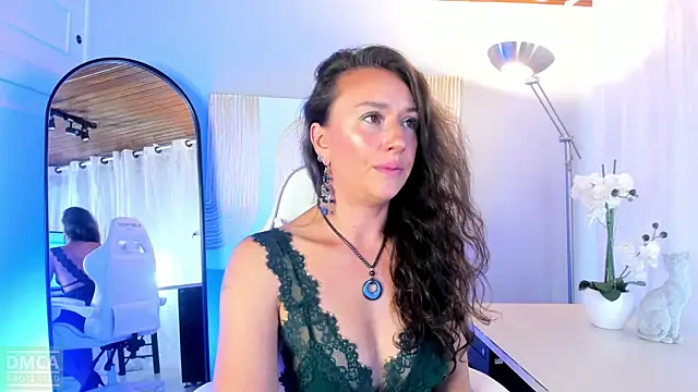 indigo wild  online show from January 2026 10:24:02 PM