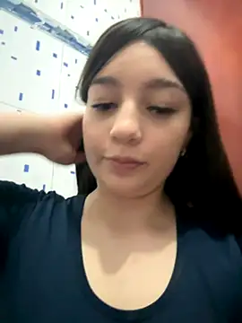 Snapshot of __Lorelain__ chatting on November 2025 10:31:02 PM Lorelain online show from November 2025 10:31:02 PM