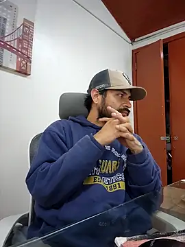 Snapshot of Nateskp_1 chatting on October 2025 09:48:02 PM Nateskp 1 online show from October 2025 09:48:02 PM