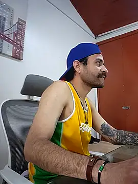 Snapshot of Nateskp_1 chatting on November 2025 06:22:02 PM Nateskp 1 online show from November 2025 06:22:02 PM