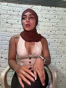 CelestSkyy online show from December 2025 08:52:01 PM