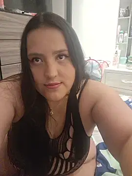 Snapshot of Valerii_Moon chatting on December 2025 04:11:02 AM Valerii Moon online show from December 2025 04:11:02 AM