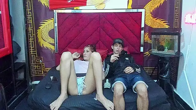 Pride couple online show from December 2025 11:21:01 PM