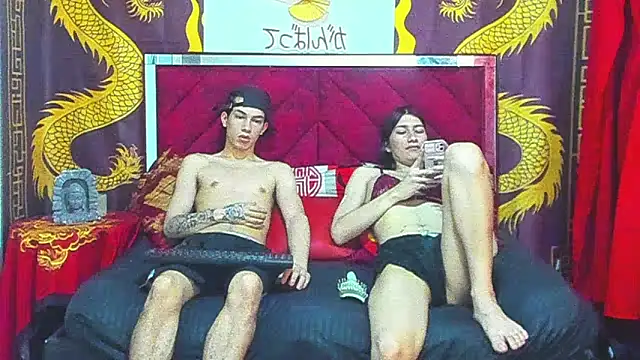 Pride couple online show from February 2026 11:24:02 PM