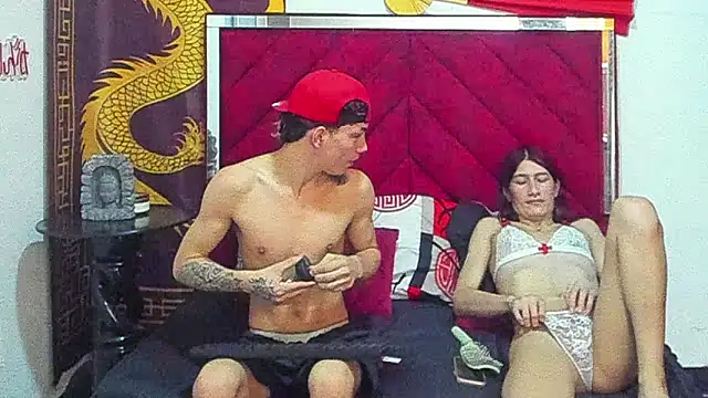 Pride couple online show from January 2026 11:08:01 PM