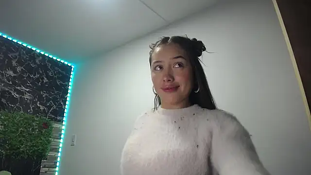 celeste solis online show from October 2025 08:17:02 PM