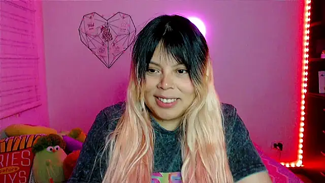 EllieMoonX online show from February 2026 11:48:01 PM