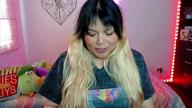 EllieMoonX online show from March 2026 08:53:02 PM