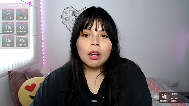EllieMoonX online show from June 2026 09:47:02 PM