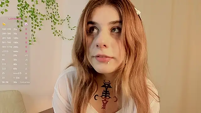 CrystalMyst online show from October 2025 11:27:02 PM