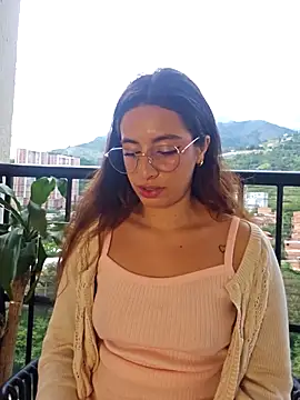 Meganthomson online show from February 2026 10:06:01 PM