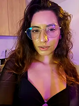 Meganthomson online show from March 2026 02:50:02 AM