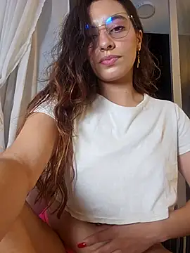 Meganthomson online show from March 2026 02:25:02 AM