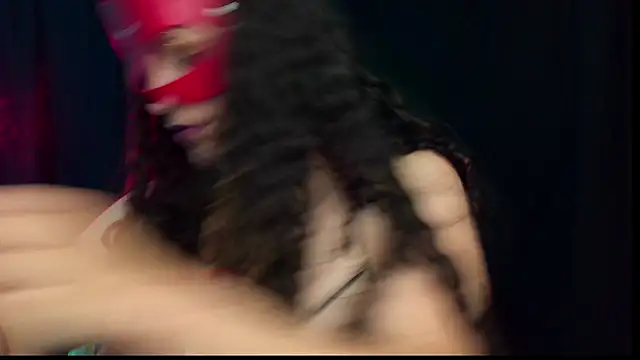 Snapshot of Aria_Curly69 chatting on October 2025 03:38:01 AM Aria Curly69 online show from October 2025 03:38:01 AM