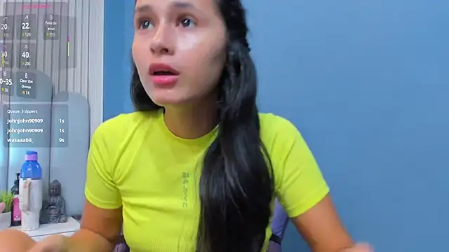 luly dreams online show from June 2026 12:24:02 PM