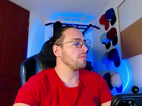 Snapshot of kurt_xx chatting on November 2025 02:04:01 AM kurt xx online show from November 2025 02:04:01 AM