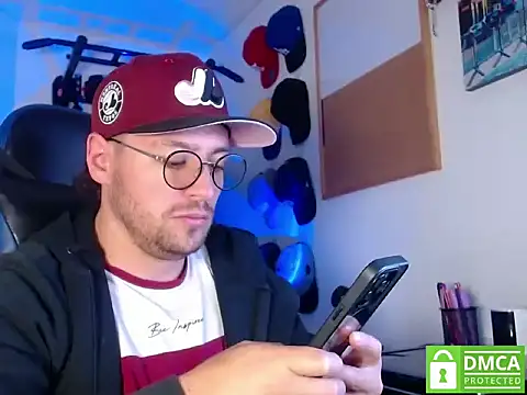 Snapshot of kurt_xx chatting on October 2025 12:48:02 PM kurt xx online show from October 2025 12:48:02 PM