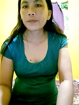 GentlePearl Palangga online show from November 2025 12:14:01 AM