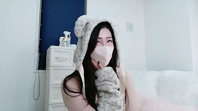 Ran 2323 online show from March 2026 12:06:01 PM