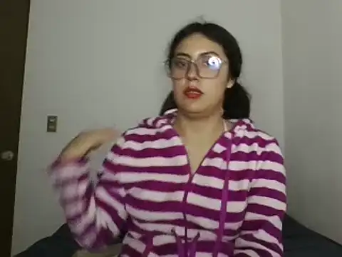 Mar 00c online show from October 2025 06:47:01 AM