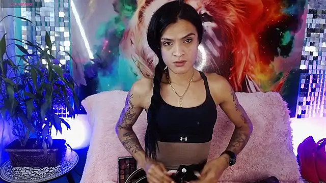 Snapshot of ZAMMIRA chatting on June 2026 01:16:01 PM ZAMMIRA online show from June 2026 01:16:01 PM