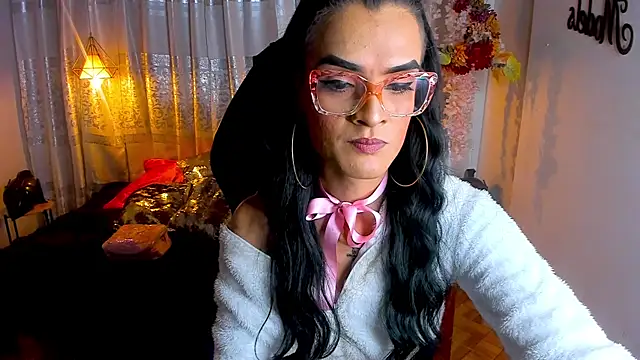 Snapshot of ZAMMIRA chatting on November 2025 05:22:01 AM ZAMMIRA online show from November 2025 05:22:01 AM